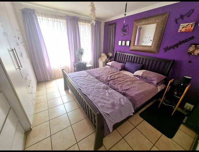 4 BEDROOM HOUSE FOR SALE IN MAYBERRY PARK